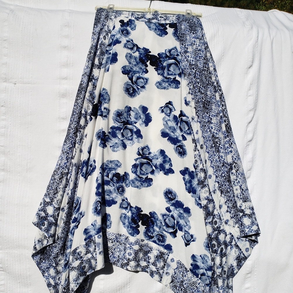 Linen/rayon asymmetrical skirt